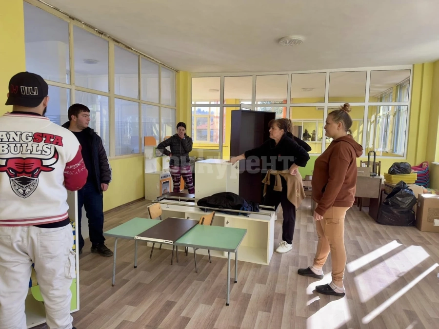 Ремонтират детска градина „Незабравка“ в Мизия, преместиха децата в „Детелина“