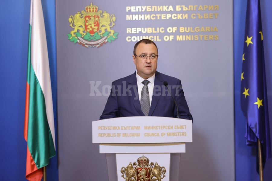 Министър Иван Иванов отчете повишение на приходите от пътни такси за първото тримесечие с 1 млн. лв. спрямо същия период на миналата година