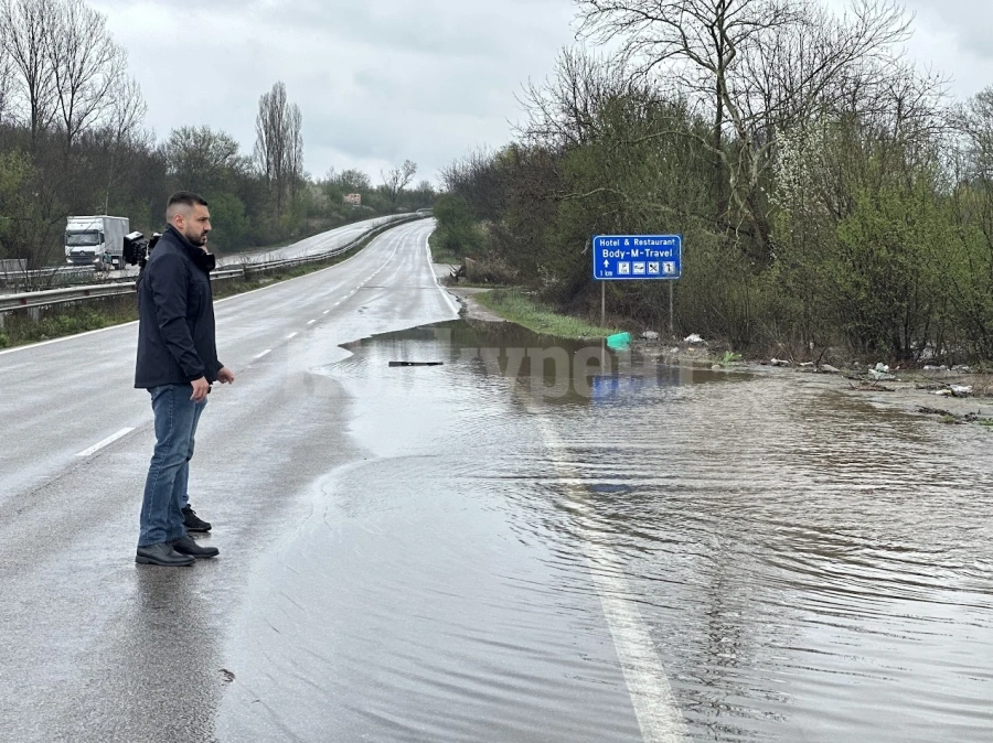 Река Лева тече в коритото си, няма опасност за населението