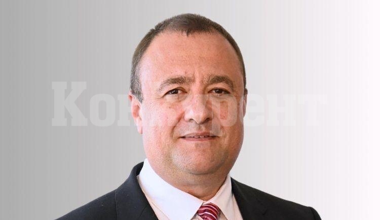 Министър Иванов идва, за да инспектира строителството на пътя Мездра-Ботевград