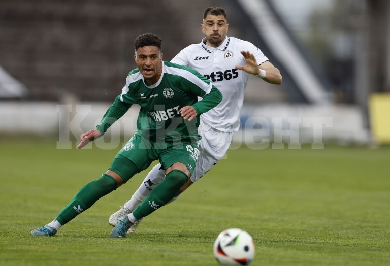 Славия - Ботев (Враца) 4:2 в мач от Първа лига
