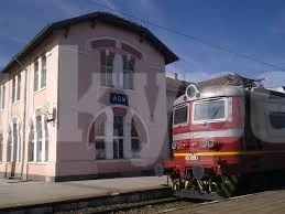 Локомотив се запали на гарата в Лом