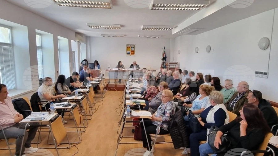 Нови заплати на кметовете на населените места в Община Мездра гласуваха общинските съветници