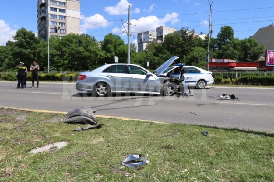 Катастрофа между две коли във Врачанско с четирима пострадали