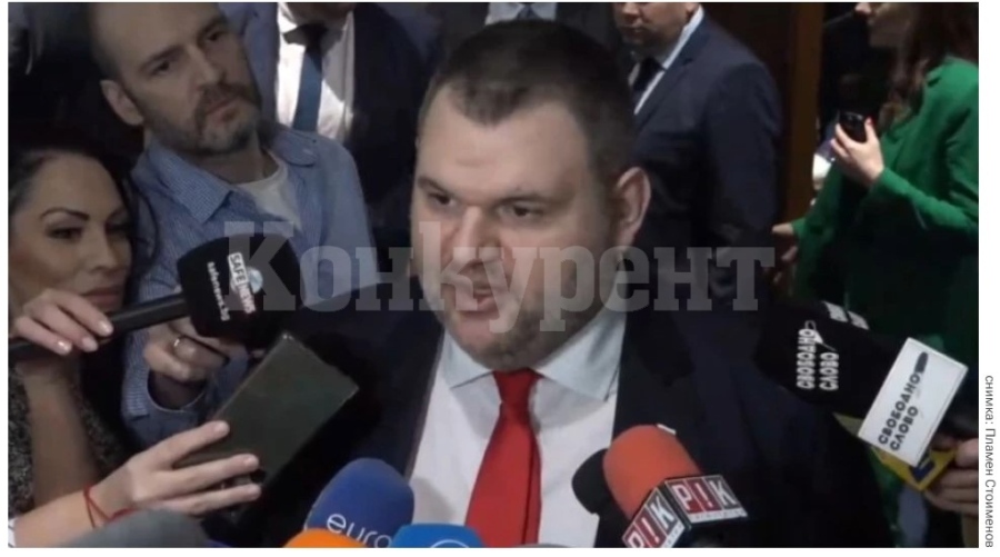 Пеевски: Цените растат, хората мизерстват, а парламентът не работи