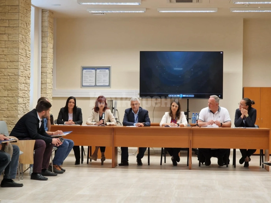 АЕЦ „Козлодуй” покани общински ръководства от областта на работна среща