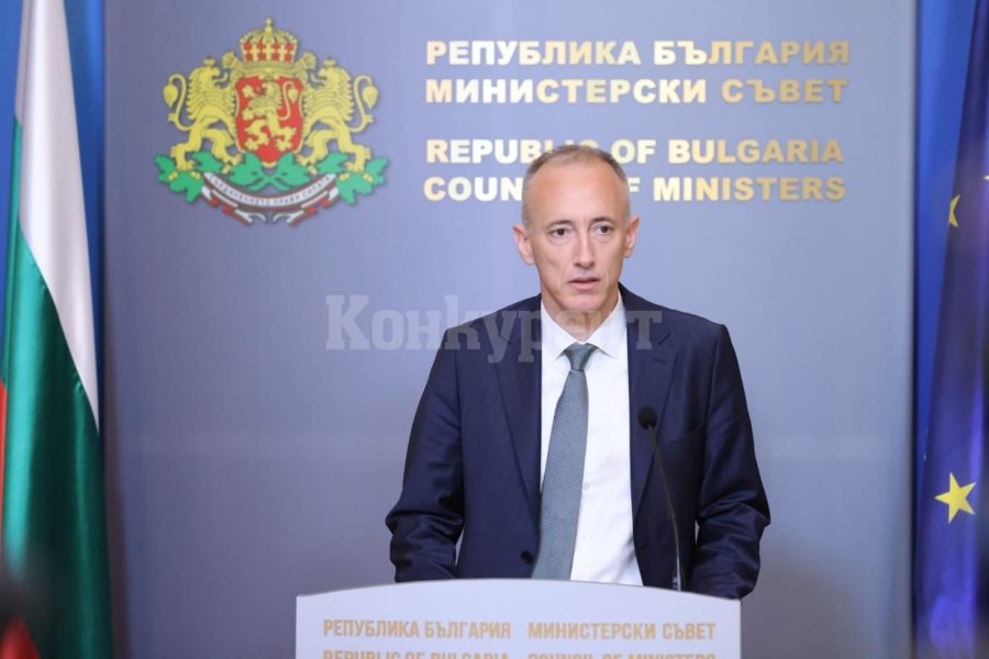 Министър Вълчев: Ще предложа законодателни промени, с които кметовете да могат да обябяват неучебни дни само след съгласуване с МОН