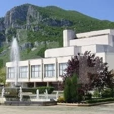 Врачанският театър има две рампи за хора с двигателни затруднения