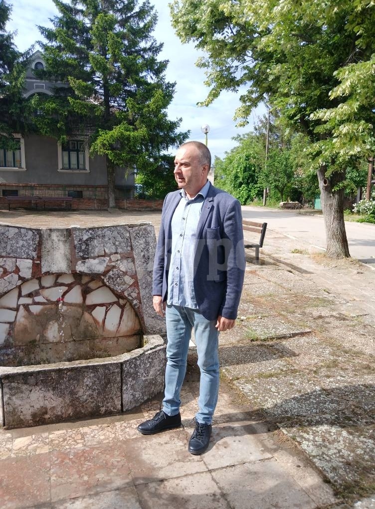 Община Видин възстанови чешмата на площада в село Рупци