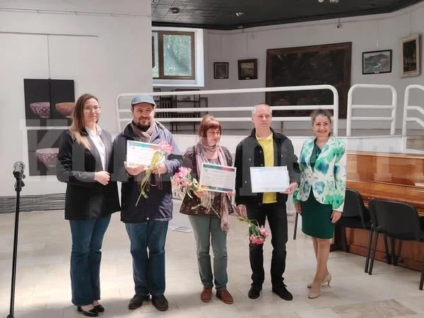 Наградиха призьорите в Националната художествената изложба „Земята на Ботев“