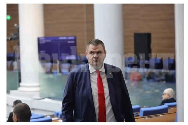 Делян Пеевски: Няма изненада, Чакъров направи правилното и напусна файтона на тези номади