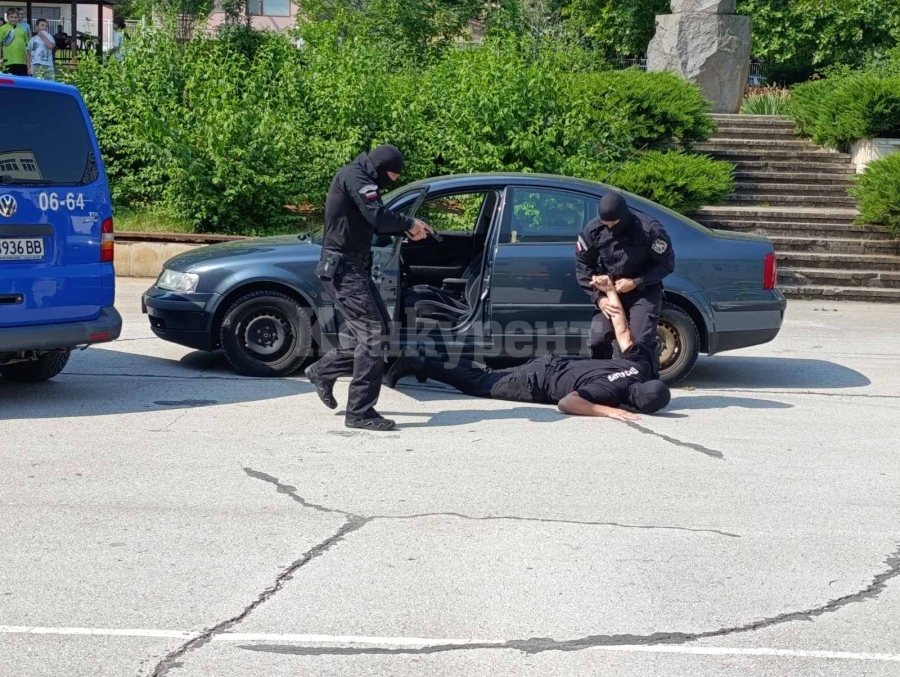 „ВАКАНЦИЯ, ЗДРАВЕЙ! ДА ИГРАЕМ БЕЗОПАСНО!“
