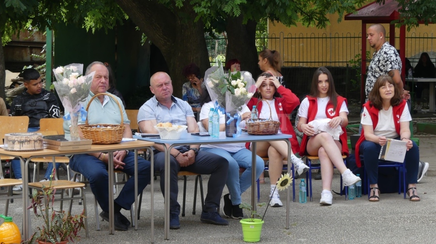 Традиционния ден, посветен на Природните науки в Ружинци