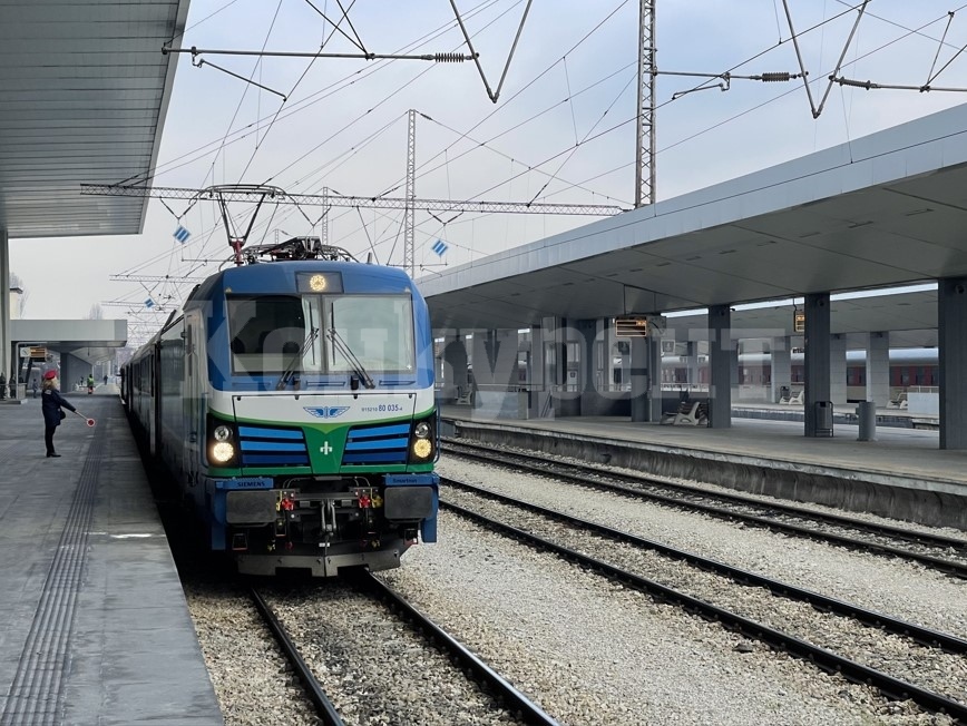 БДЖ пусна в движение още три локомотива „Смартрон“