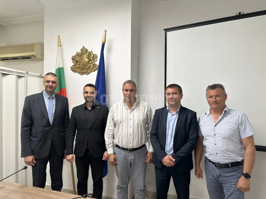 Областният управител Николай Николов и ръководството на Електрохолд България с обща визия за модерна енергийна инфраструктура в региона