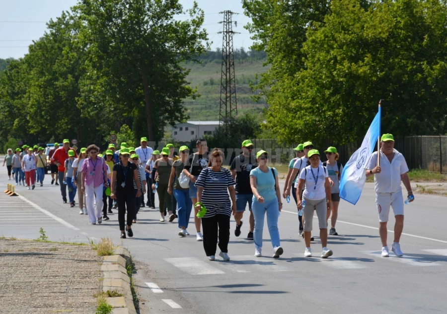 ДП РАО отбеляза 21-вия си рожден ден с пешеходен поход и корпоративен празник