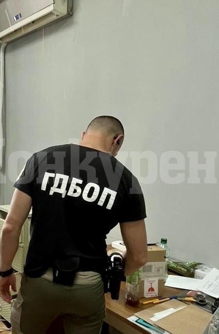 ГДБОП разкри група за данъчни измами чрез продажби на мобилни телефони и техника