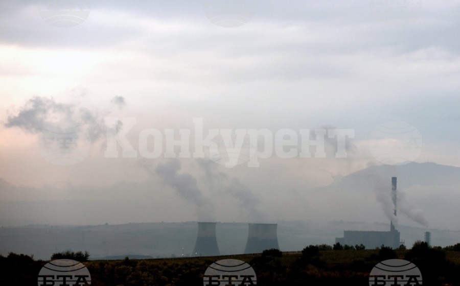 Няма превишения на нормите за въздуха в района на ТЕЦ „Бобов дол“ след пожара в централата, съобщиха от МОСВ
