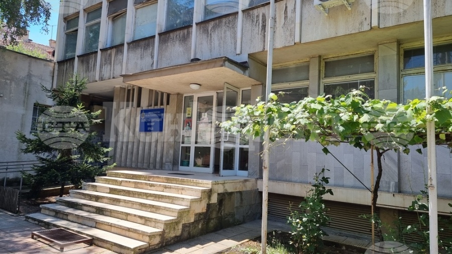 Полицаи откриха растения от рода на конопа в землището на Оряхово