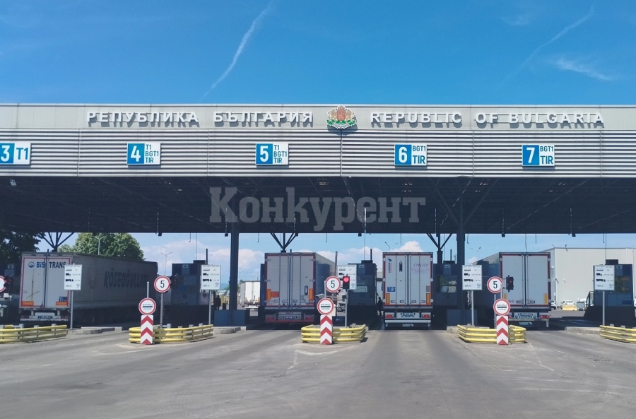 Контрабандни стоки за над 150 000 лева задържаха митническите служители на Капитан Андреево