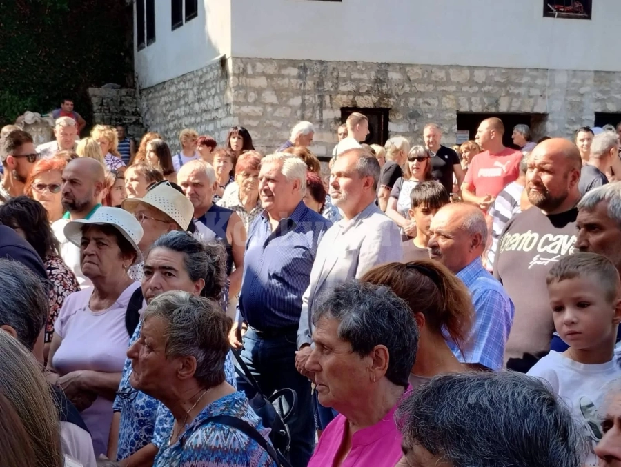 Стотици посетиха Черепишкия манастир на Голяма Богородица