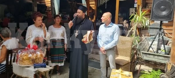 Празнична среща по повод Успение Богородично се състоя край Клисурския манастир