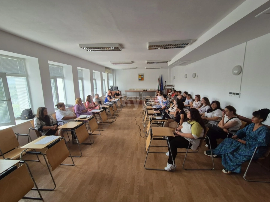 Обсъдиха плана за социалните услуги през 2026 г. в Мездра