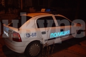 Пиян с «Ауди» отнесе крайпътни дървета между Мърчево и Владимирово, невредим е 