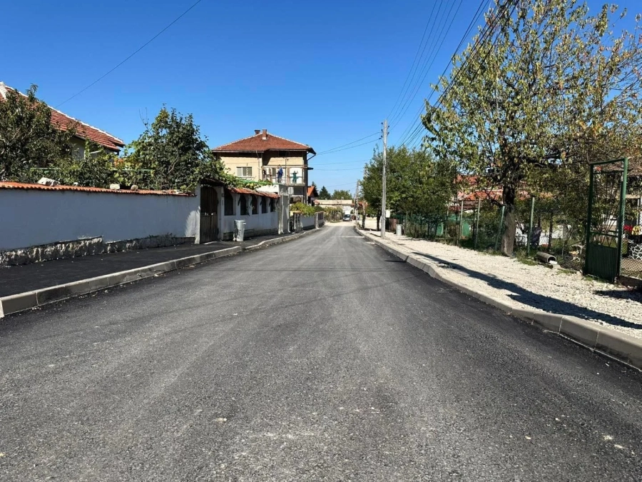 Държавата даде 4 милиона лв, продължава ремонтът на улиците в “Бистрец“