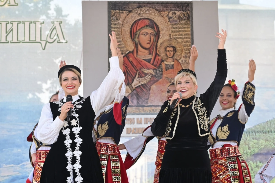  Николина Чакърдъкова озари празника на Берковица 
