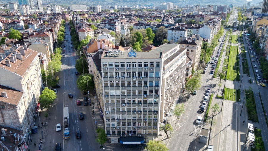 АПИ апелира за спазване на въведената временна организация и шофиране с повишено внимание на АМ „Хемус“ при изхода от София