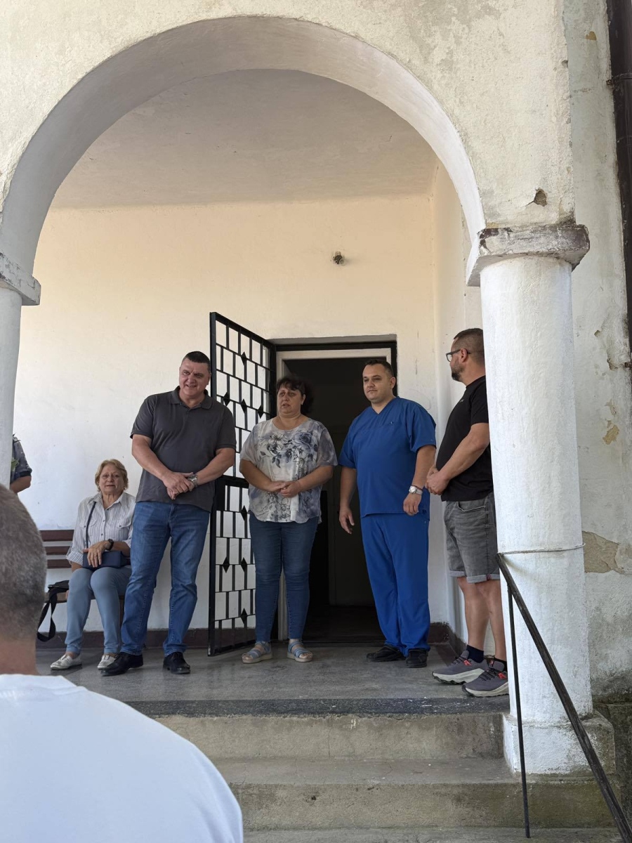 Хората в Остров вече си имат зъболекар