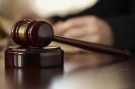 Постоянен арест за мъж, следил месеци наред жена и я заплашил с убийство