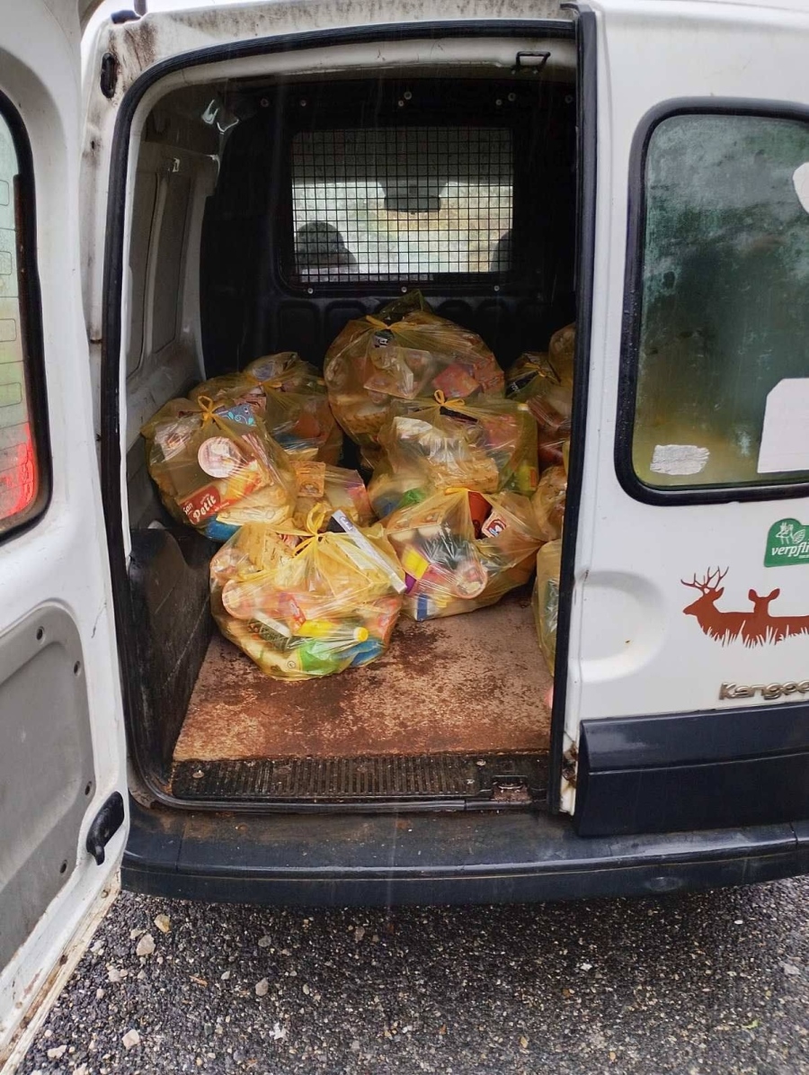 Ружинци получи голямо дарение от хранителни продукти