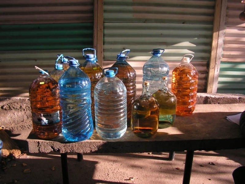 Намериха контрабанден алкохол в Берковица