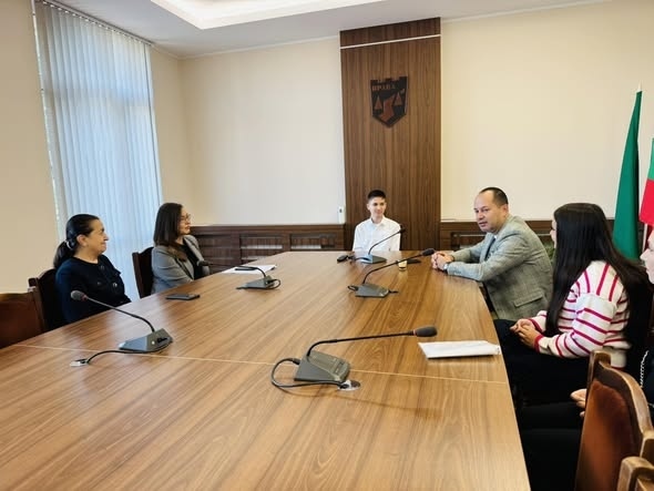 Ученици от СУ „Васил Кънчов“ станаха Мениджъри за един ден