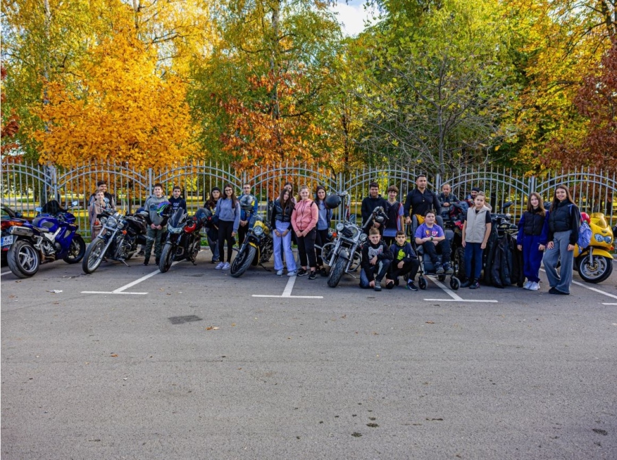 „Животът няма резервни части“ – IV ОУ „Иван Вазов“, мотоклуб „Игнис рота“ и отдел „Закрила на детето“  Монтана с урок по безопасност