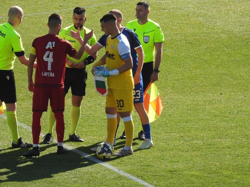 ВАР се намеси на два пъти в ущърб на Монтана при загубата с 1:3 от ЦСКА