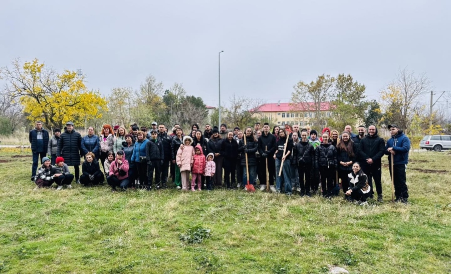 Засадихме 500 нови дървета във Враца – за по-зелен и красив град!