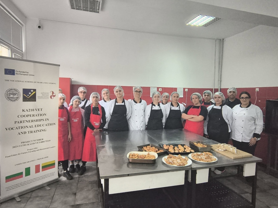 Ученици от ПГТР - Враца участваха в международен проект