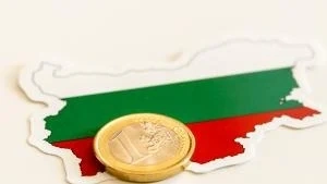 Еврото идва след 40 дни: Какво трябва да знаят българите за парите си?
