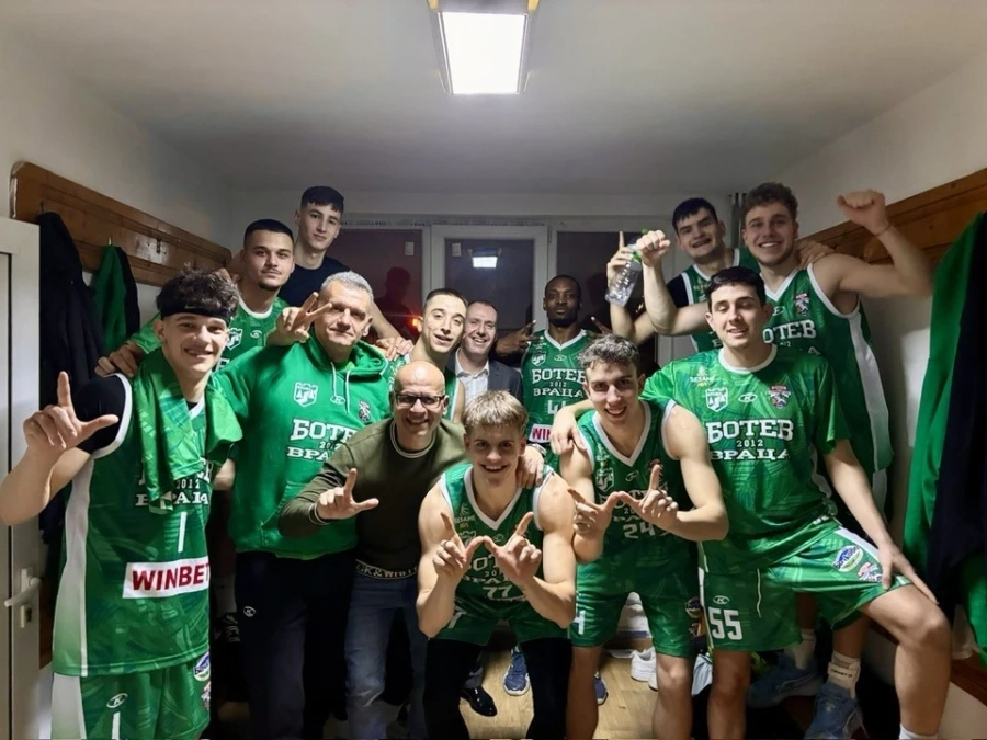 Ботев 2012 се справи с Миньор 2015 в Перник