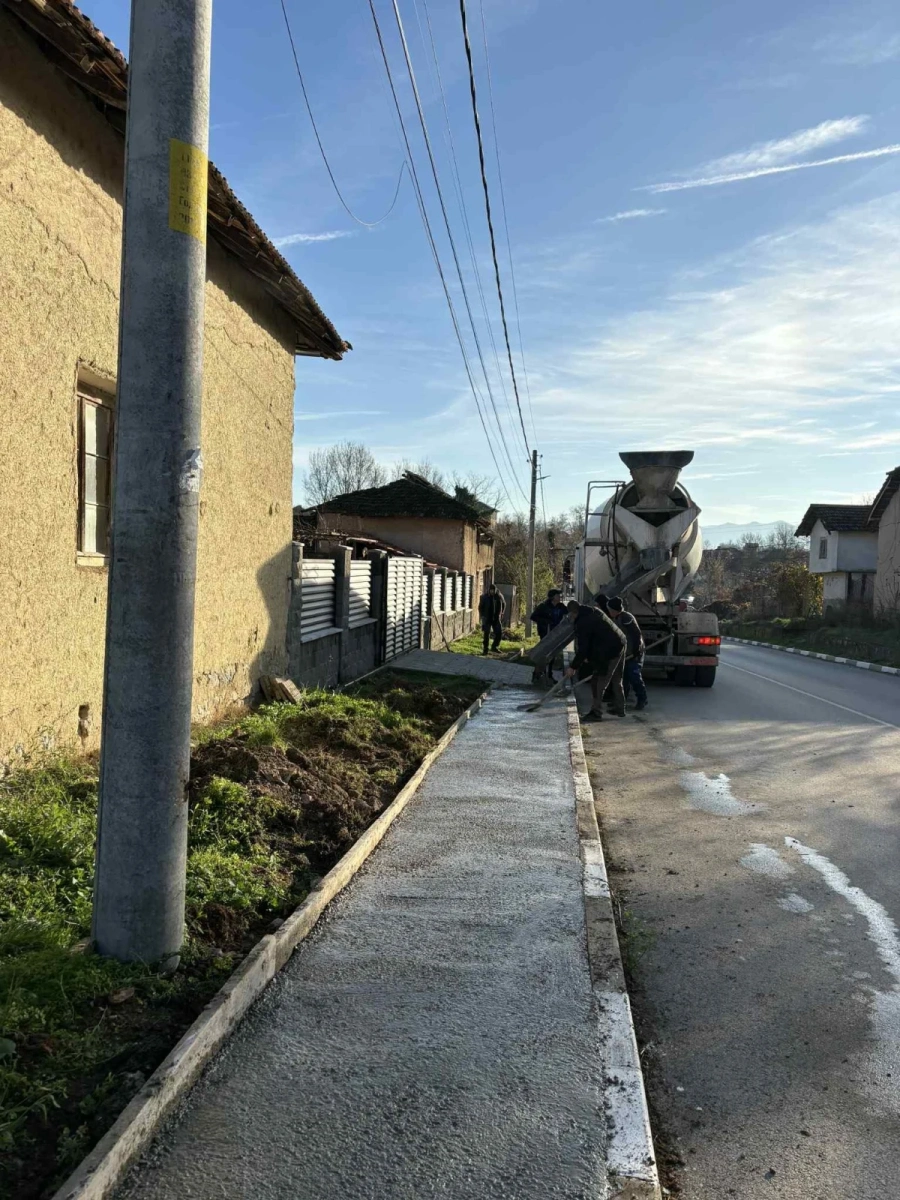 В Чирен има нови тротоари