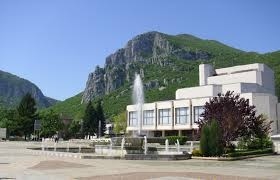 Драматично-куклен театър – Враца представя празничната си програма за месец декември