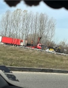 Преобърнат ТИР блокира за часове кръговото на Враца