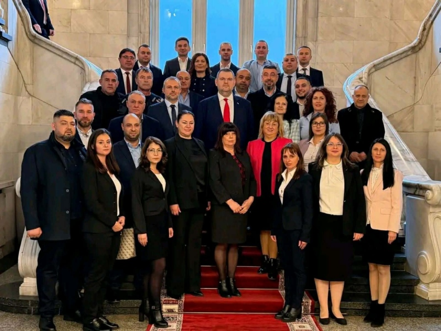 Делян Пеевски е подкрепил Каменов в личен разговор