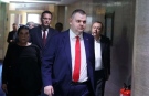 Делян Пеевски за оставката: Печелившият е друг. Да идва още днес