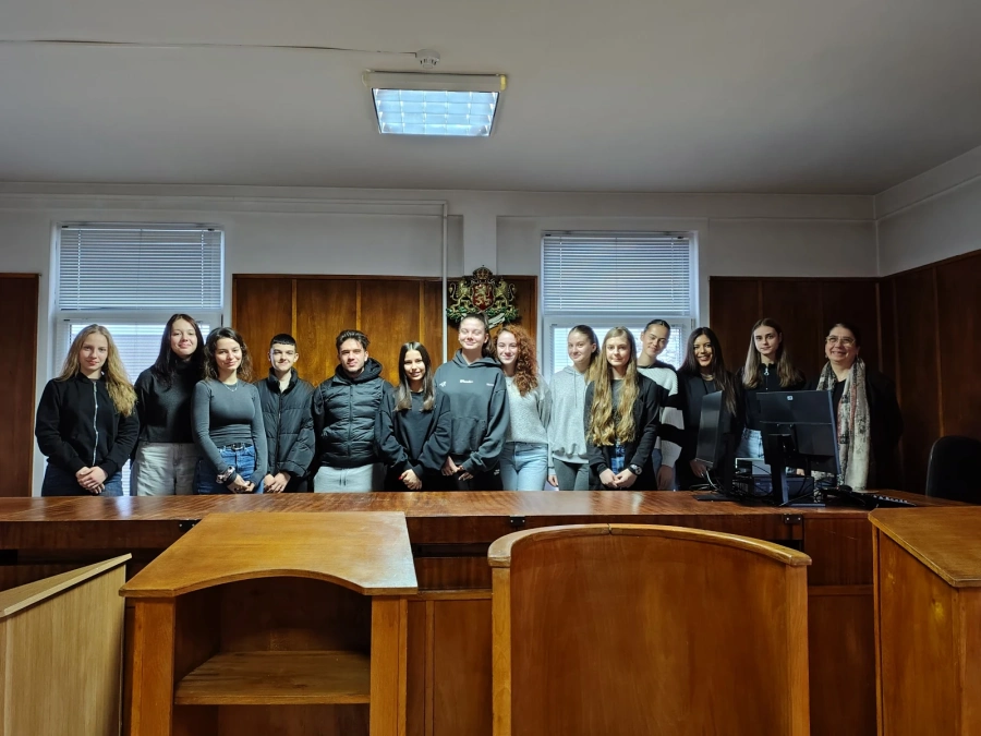 Гимназисти научиха повече за престъпленията, свързани с наркотици