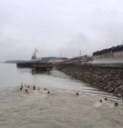 17-годишен ученик стигна пръв до Богоявленския кръст в Лом