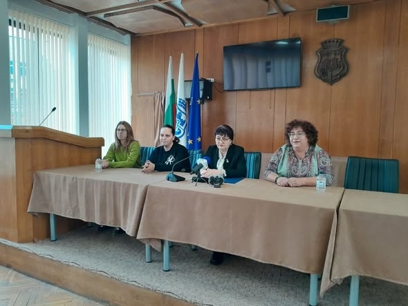 15 дигитални клуба ще бъдат създадени в Община Видин